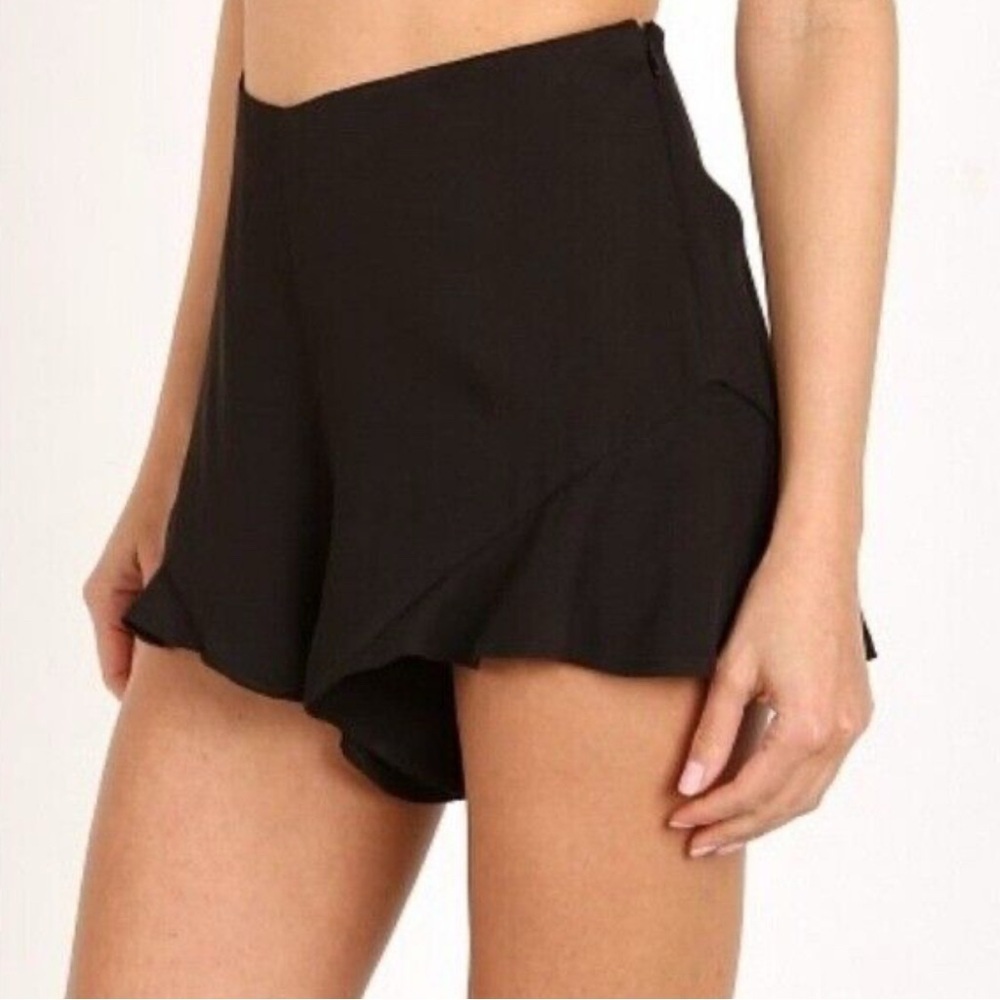 Free People Black Fiona Flutter Short Zip Up Side Size 4